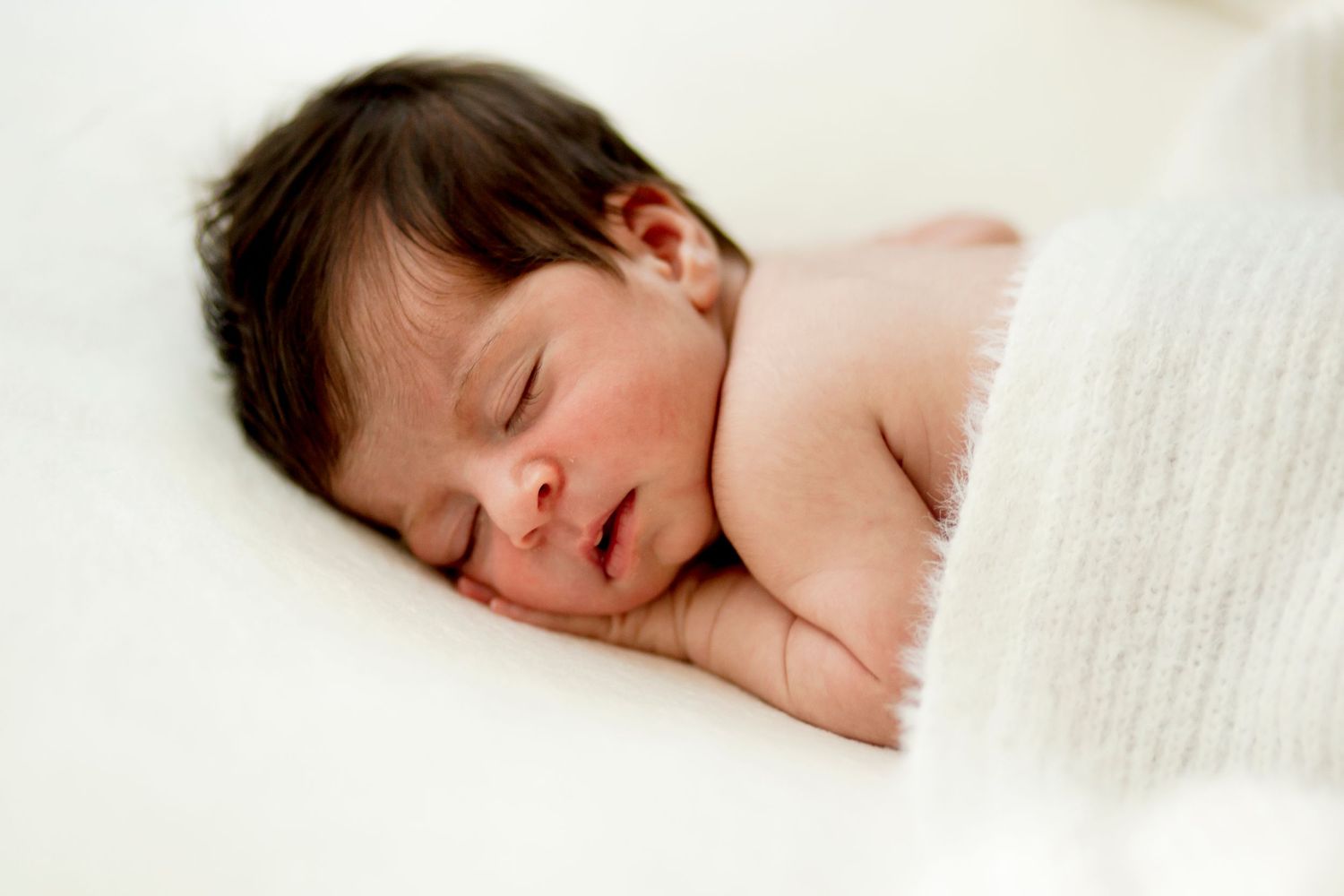 newborn baby photography in Gordon