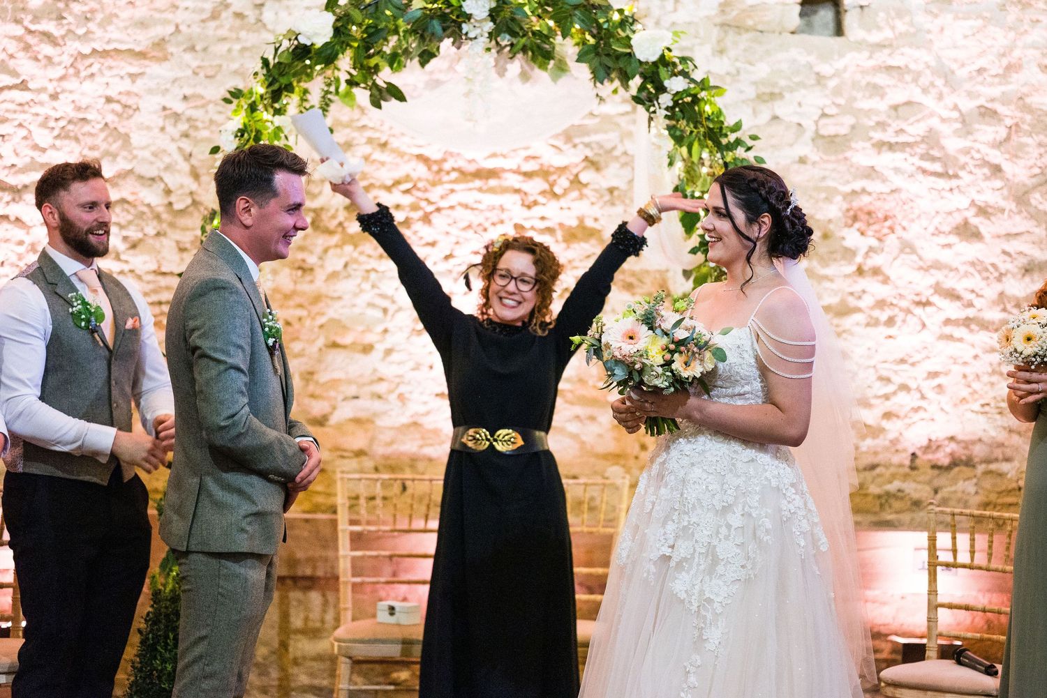 Cogges Manor Farm, Oxford. Natural wedding photography in Derby, Nottingham & the Peak District. Affordable packages.
