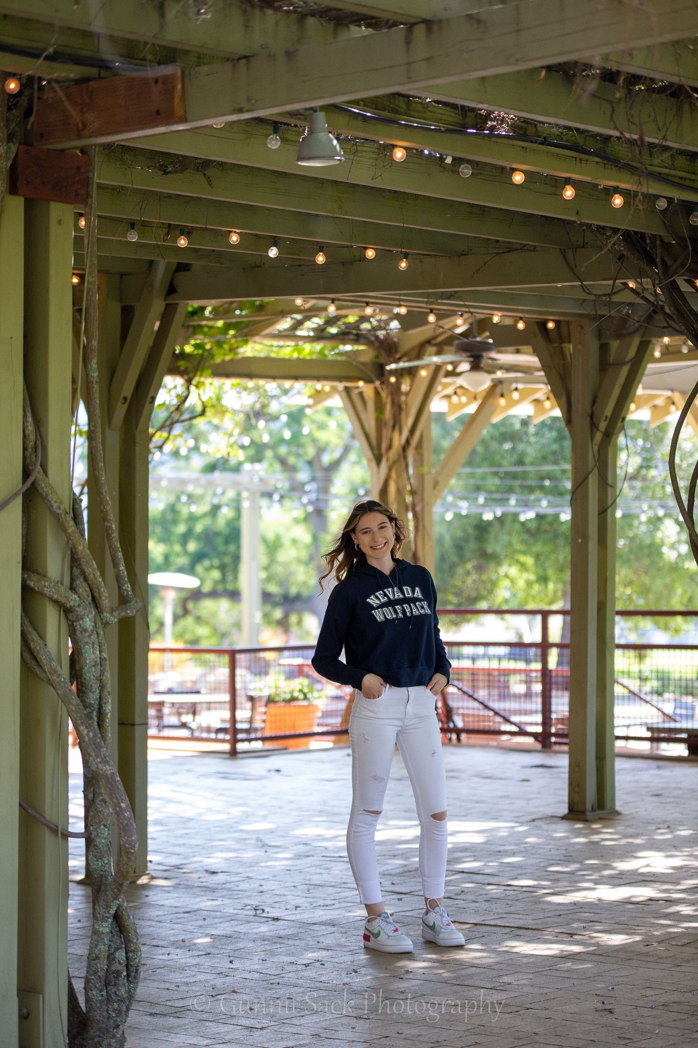 gunnii sack photography, sierra lowry, class of 2022, calaveras high school, country girl, valedictorian, UNR