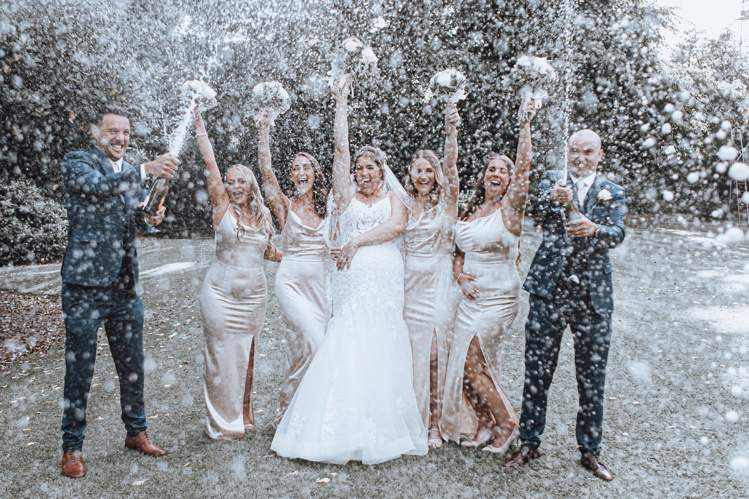 How to do a champagne spray photograph? - Naomi Mills Photography