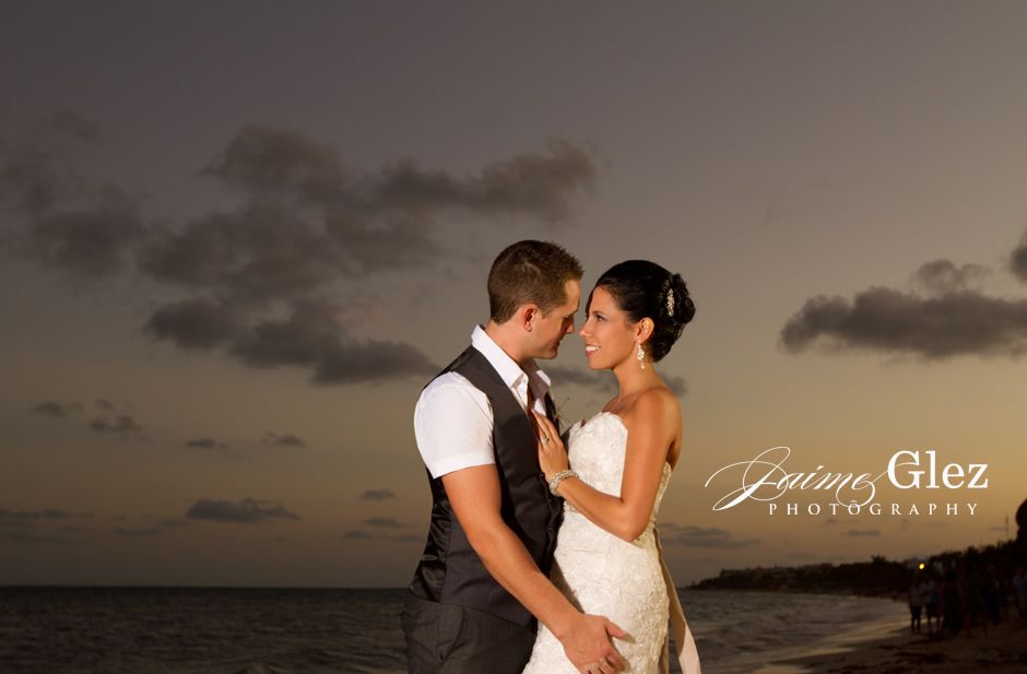 Ocean Coral and Turquesa wedding reviews