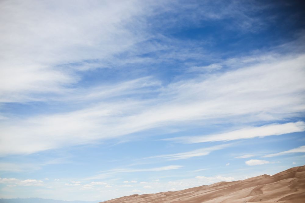 A minimalistic view of Great Sand Dunes National Park