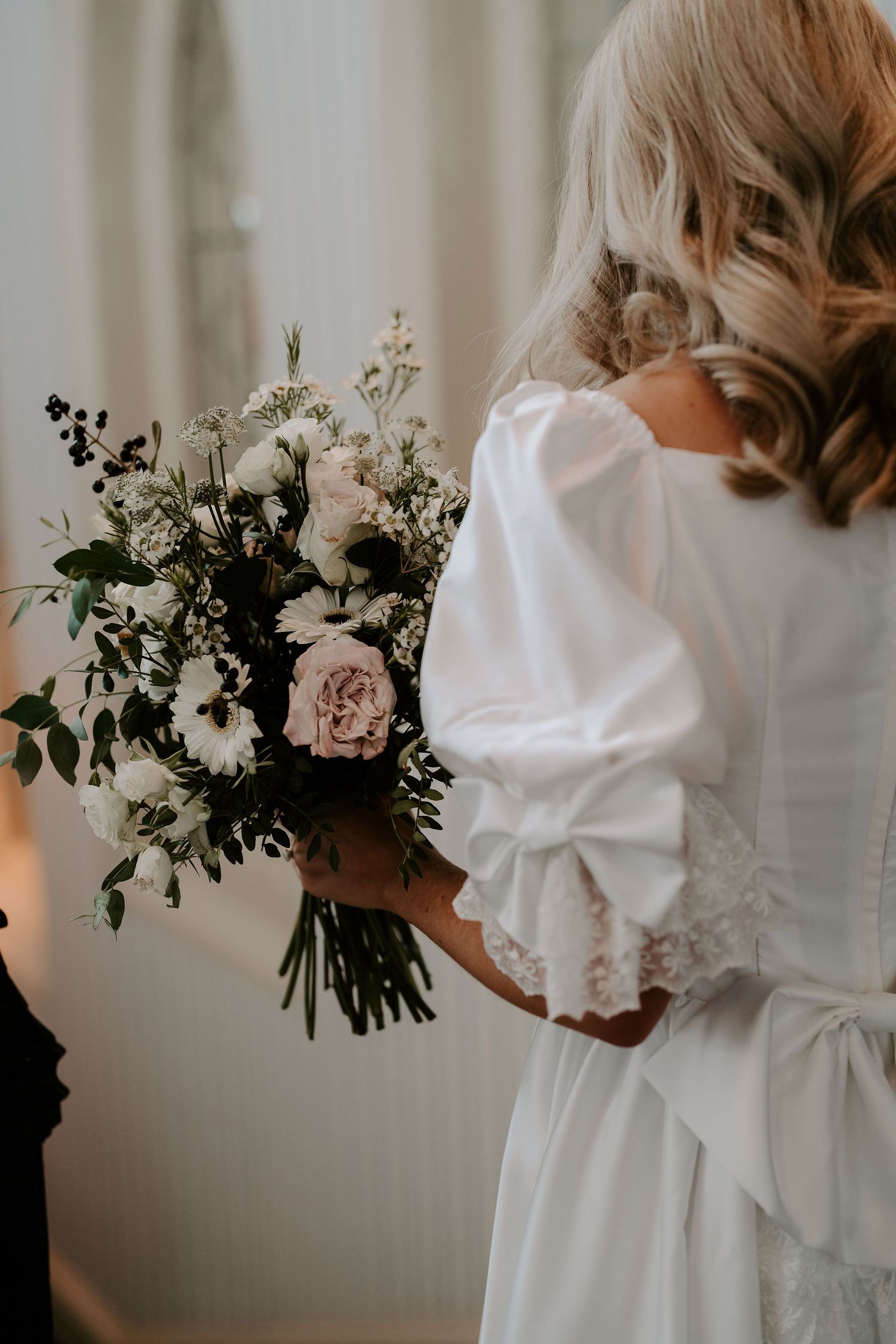 brides bouquet at the Randolph hotel in oxford