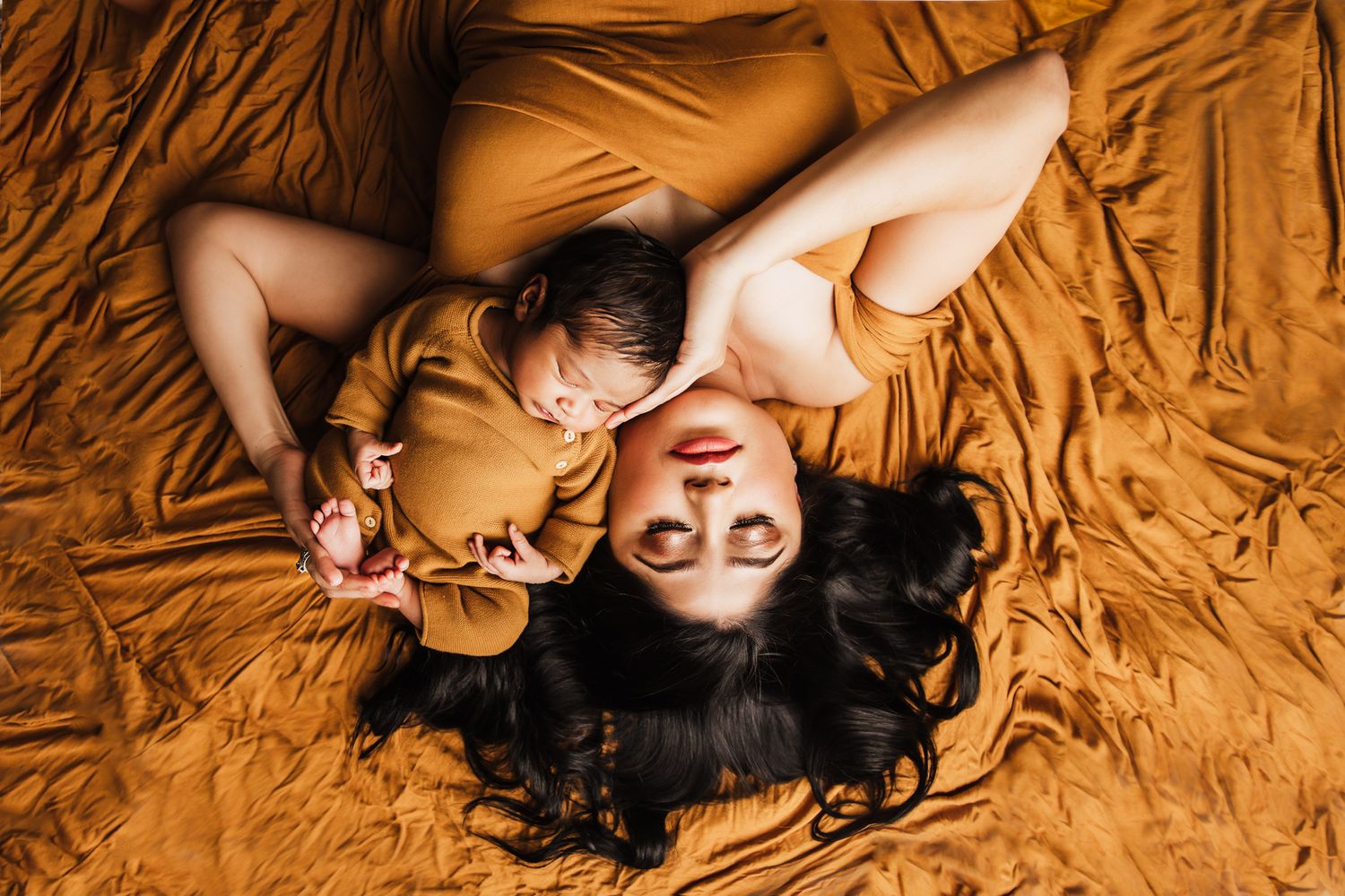 maternity newborn photographer okinawa
