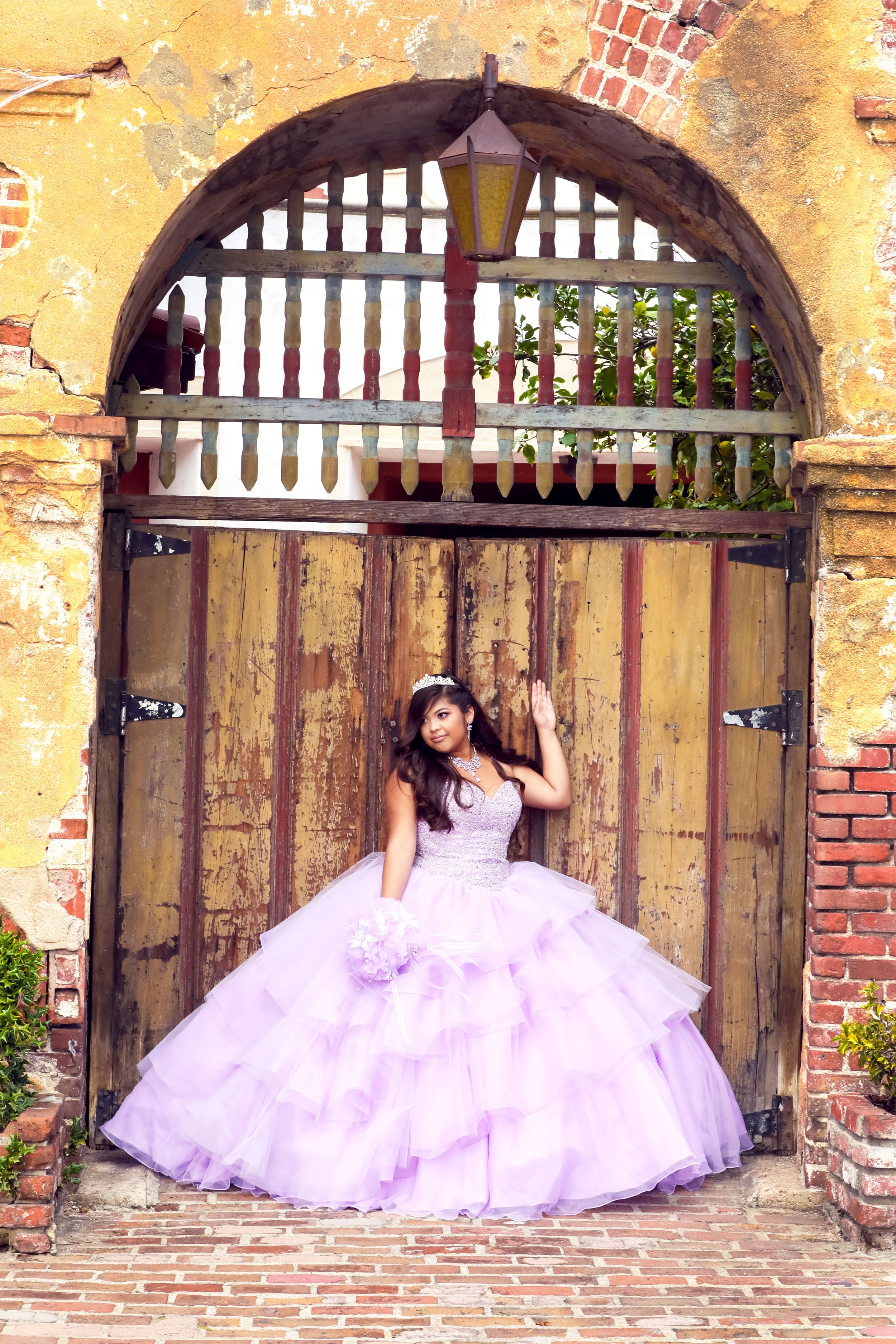 Fotos de Quinceañera: Quinceañera Photos; Quinceañera Photographer.