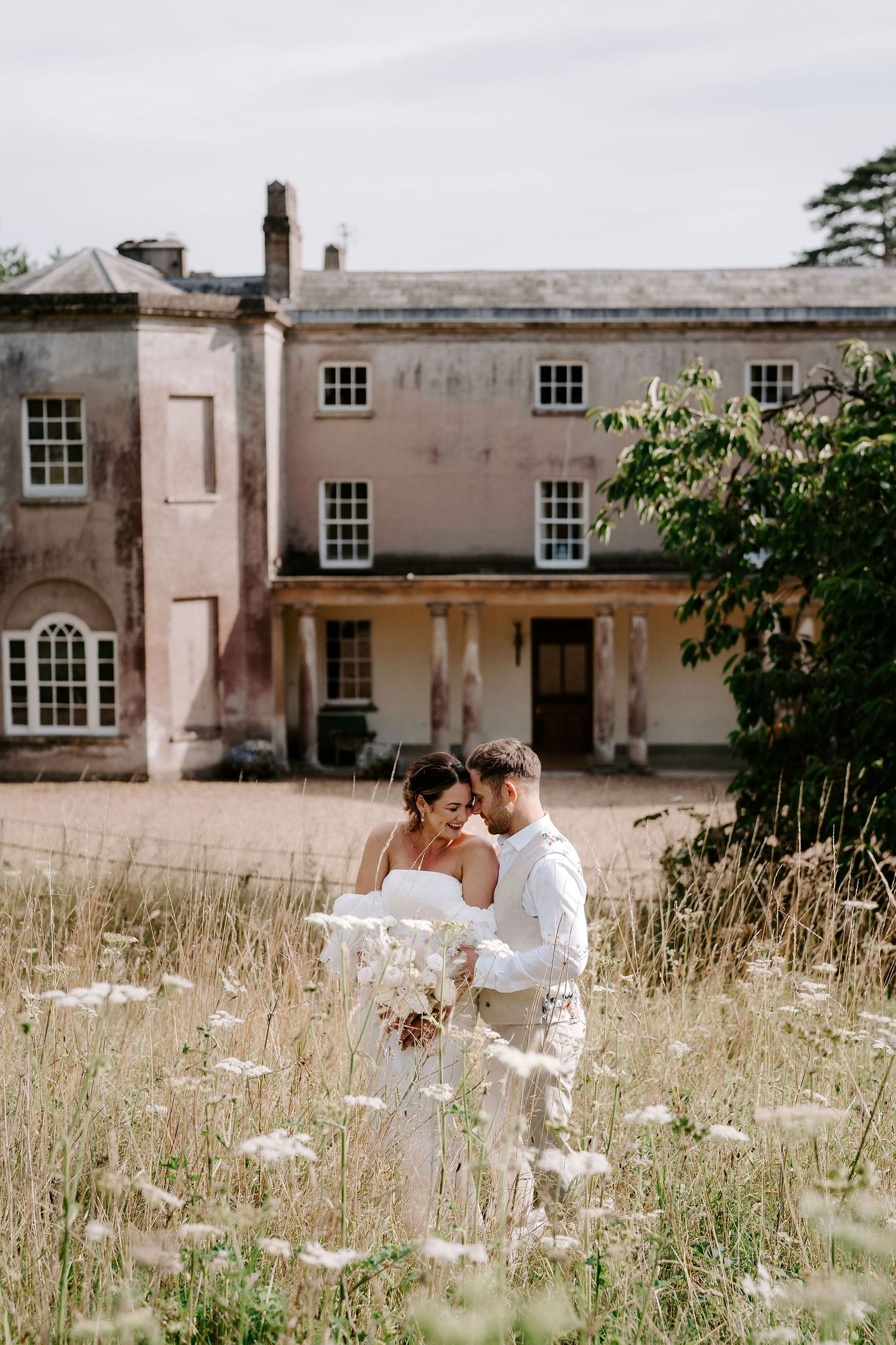 Somerset-pennard-house-wedding-bride-and-groom