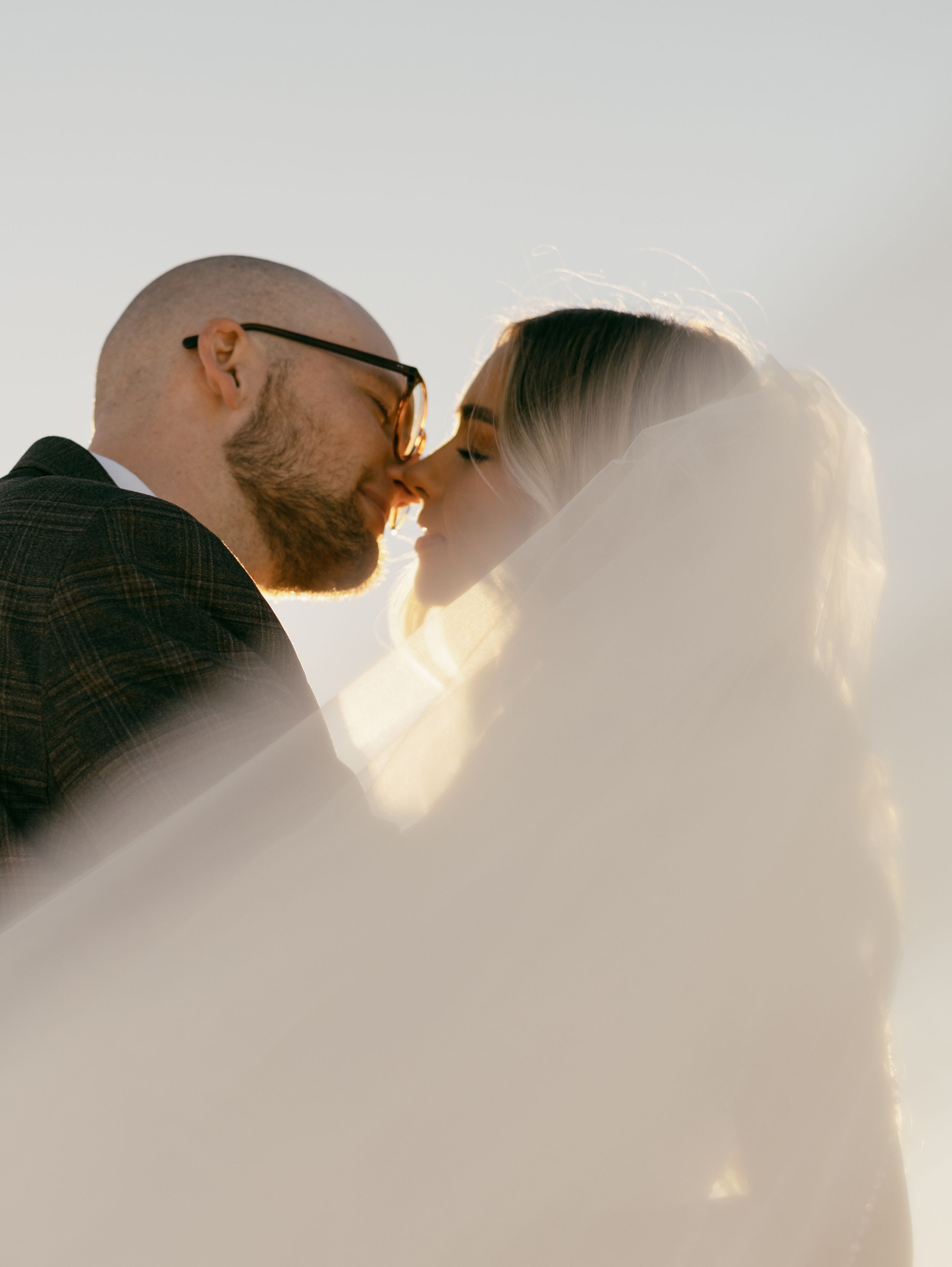 Elopement photographer wedding photographer salt flats elopement