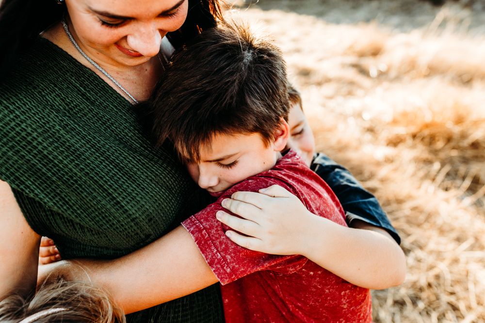 PORT HEDLAND MATERNITY NEWBORN FAMILY MOTHERHOOD PHOTOGRAPHER