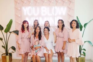 Salon Wedding Getting Ready | Bridal Party Getting Ready Photography