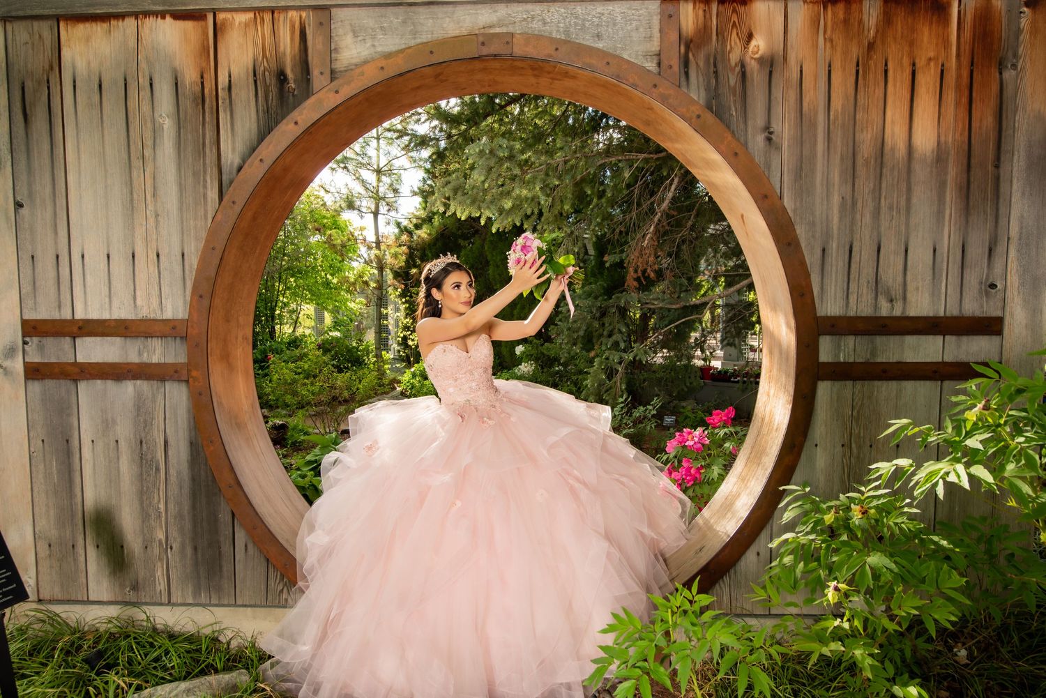 Diego Carrillo Photography Quinceanera Photography/ Fotos de Quinceanera