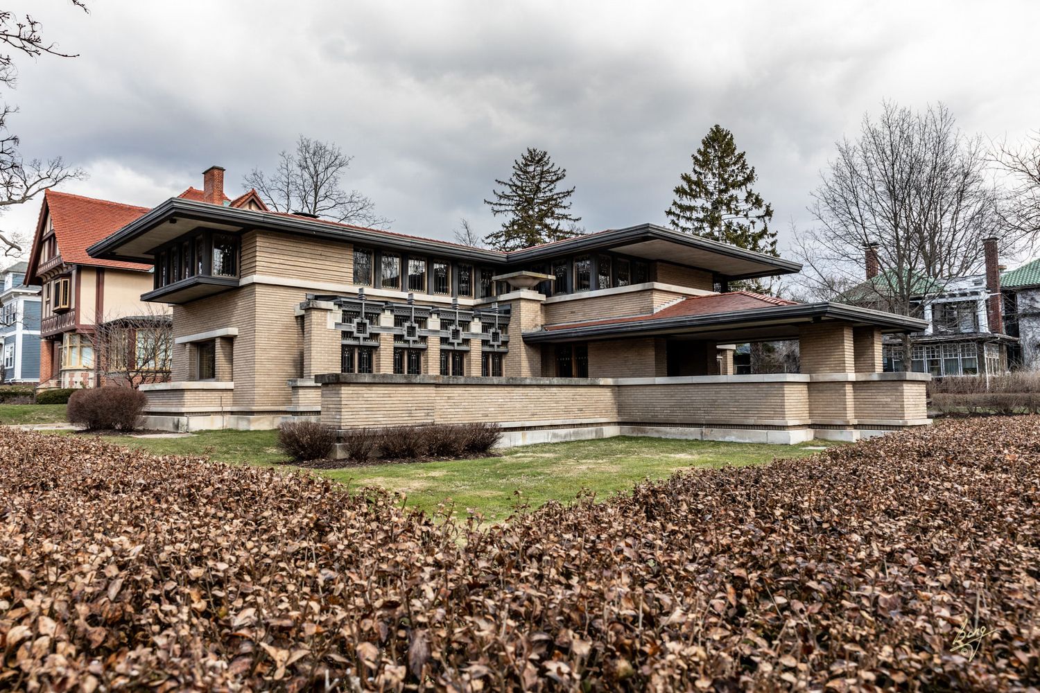Frank Lloyd Wright designed home circa 1908