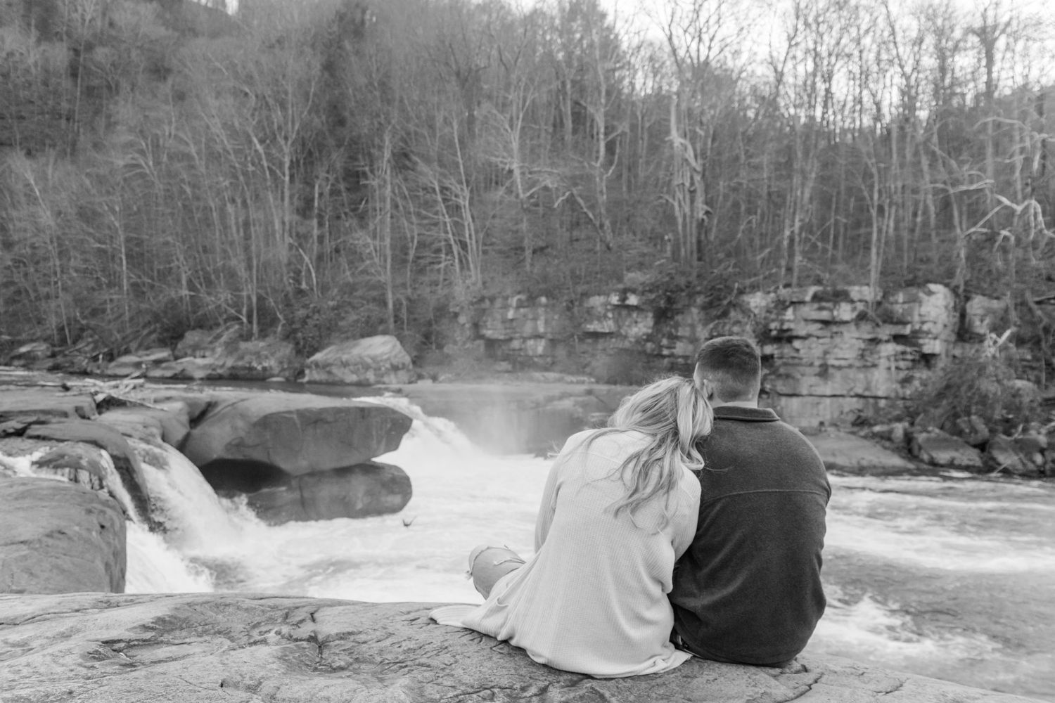 valley falls fairmont wv west virginia engagement photos photographer weddding portraits images