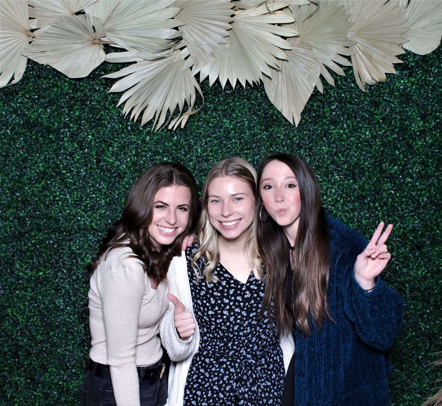 Trademark Photo Booth Rental Huntsville AL Vintage Open Air boxwood grass greenery wall photobooth