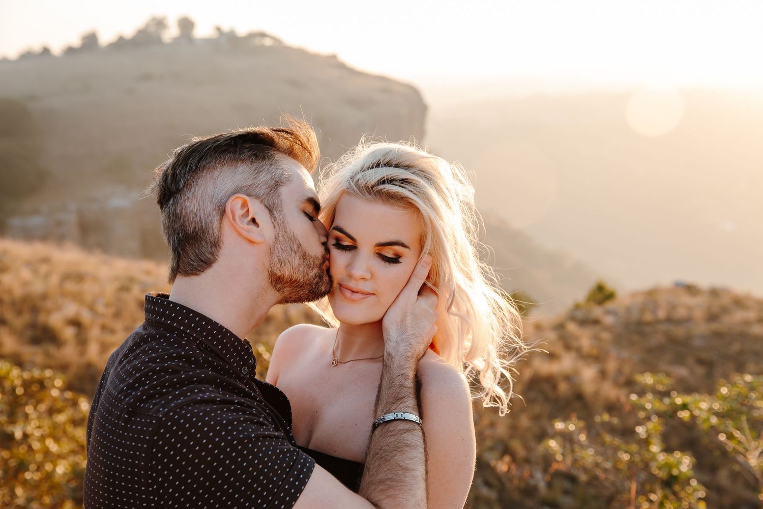 Courtney Dale Photography - Preparing for your session - Engagement Session