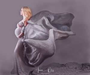 The best maternity photos Saskatoon maternity photographer