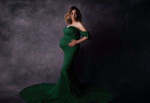 The best maternity photos Saskatoon maternity photographer