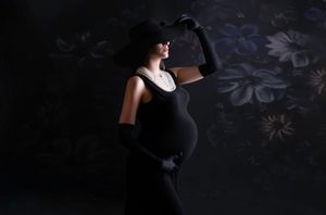The best maternity photos Saskatoon maternity photographer