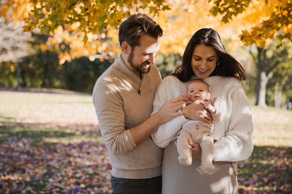 Bosnjak Family Shoot at James Garden | Niagara Photography | Welland Photography | St. Catharines Photography