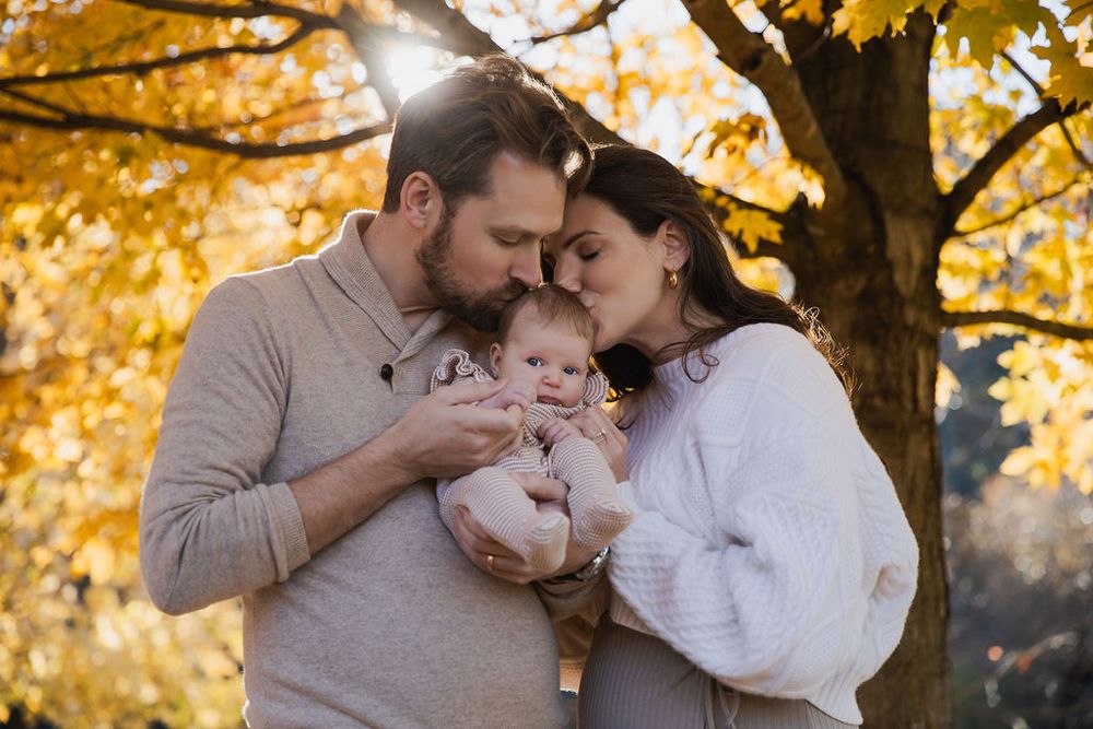 Bosnjak Family Shoot at James Garden | Niagara Photography | Welland Photography | St. Catharines Photography