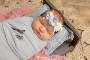 baby girl newborn photography mechanic swansboro studio Samantha Ann Photo near Havelock, hubert, Emerald Isle, jacksonv