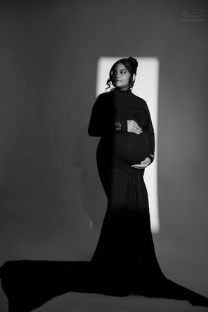 photo shoot ruchita jain pregnancy ruchita Lower Parel