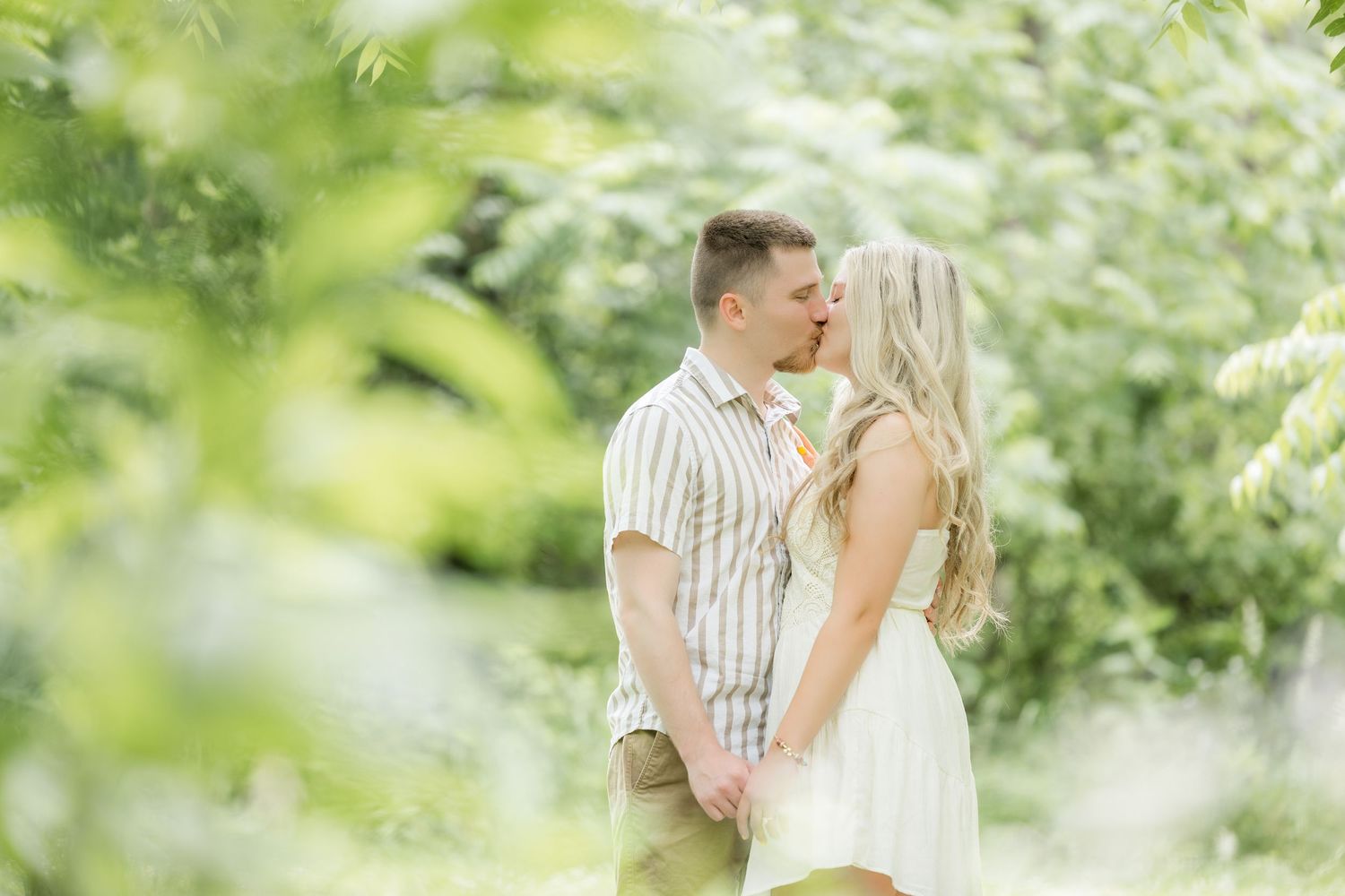 wedding engagement photographer altoona pa