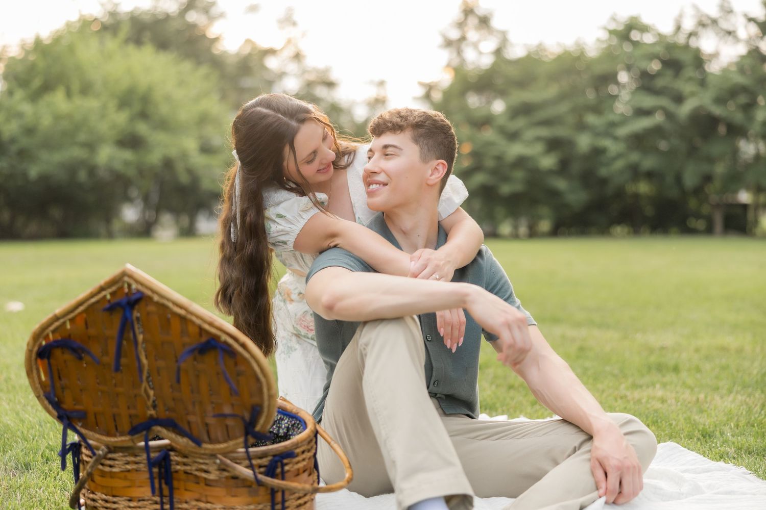 wedding photo and video at frick park in Pittsburgh pa