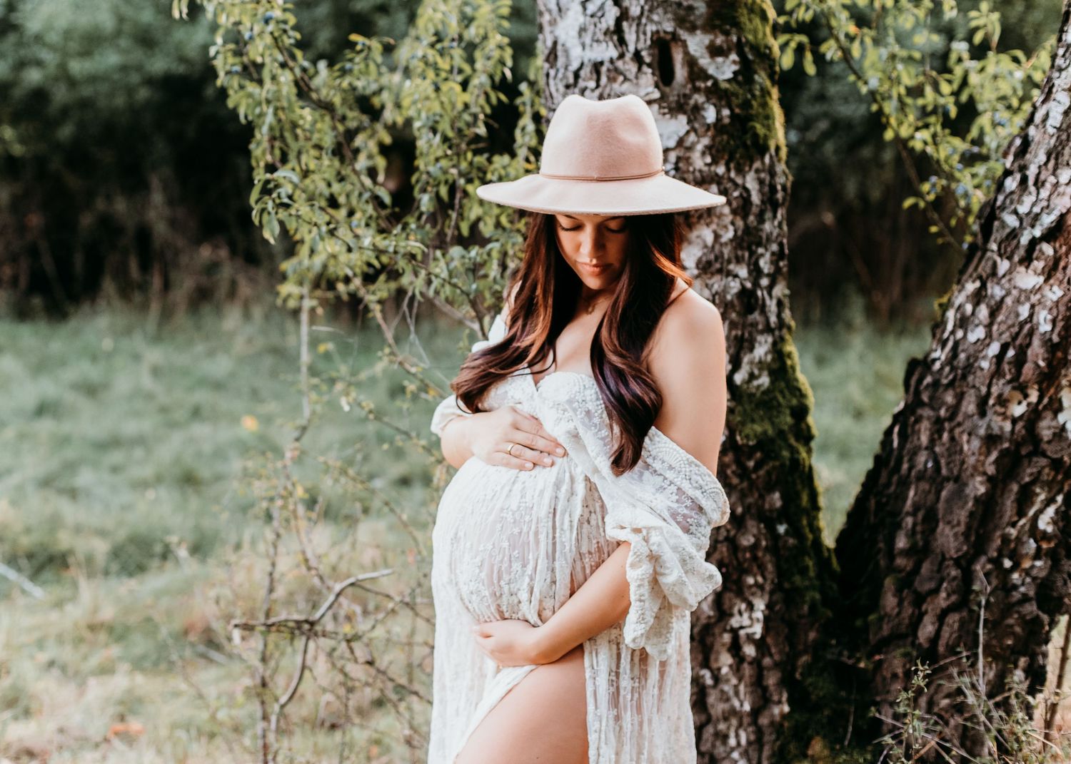 Natürliche Babyfotos, Newborn-, Familien- & Babybauchshootings in Nürtingen & Filderstadt. Liebevolle Erinnerungen, warm & authentisch.