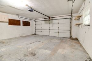 Example of real estate photography in Daytona Beach - garage.