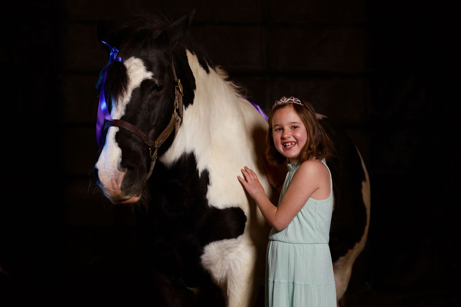 Mattoon Illinois church hosts girls luncheon with pony photo opp