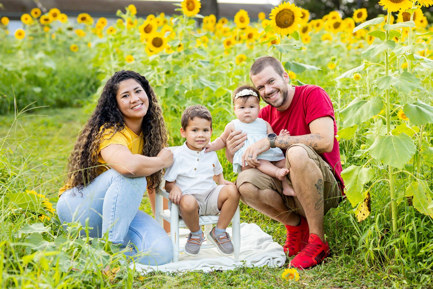 Sunflower photo session prep guide, Chesterfield Berry Farm, Richmond, VA