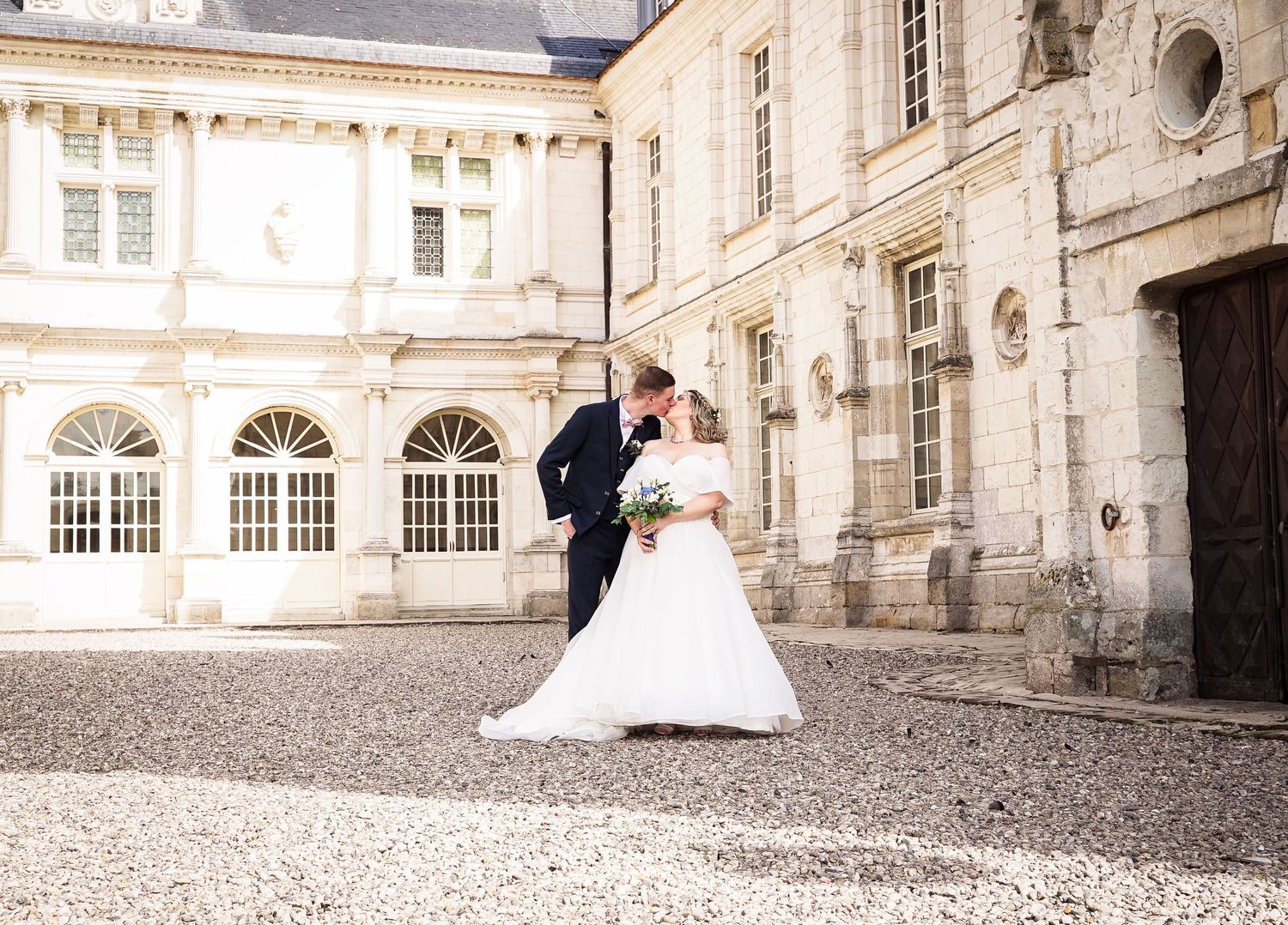 Photo de mariage, couple photographié par Chloé Cabanes