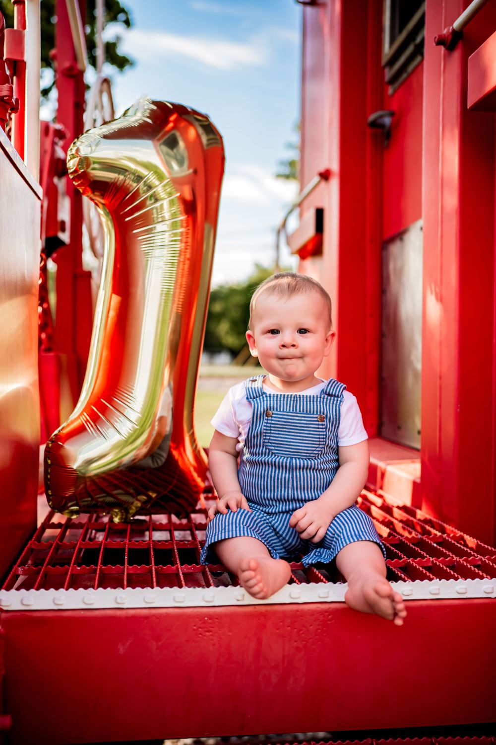 Baby Smash Cake 1st birthday Webb House Colleyville Texas