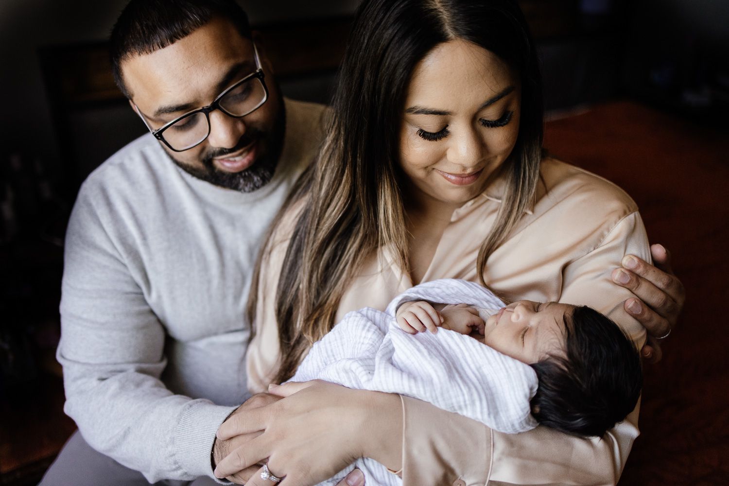 Lifestyle Newborn photo shoot by Cindy Tucey Photography