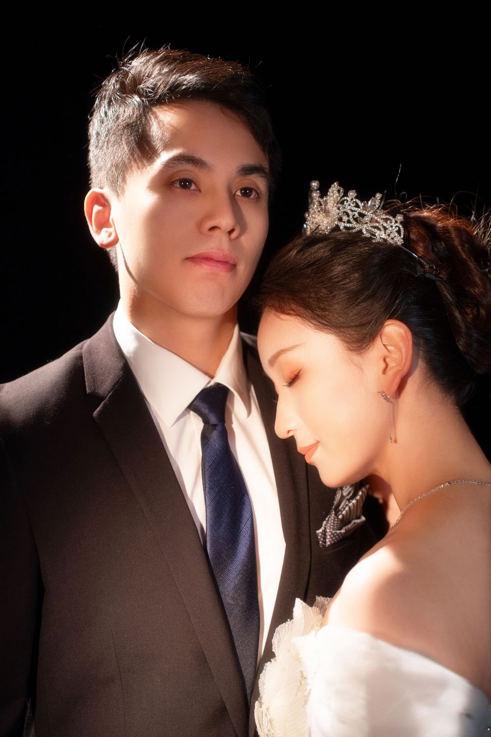 Romantic retro Hong Kong style studio wedding photography with soft diffused lighting, by Imagine Image Studio Auckland.