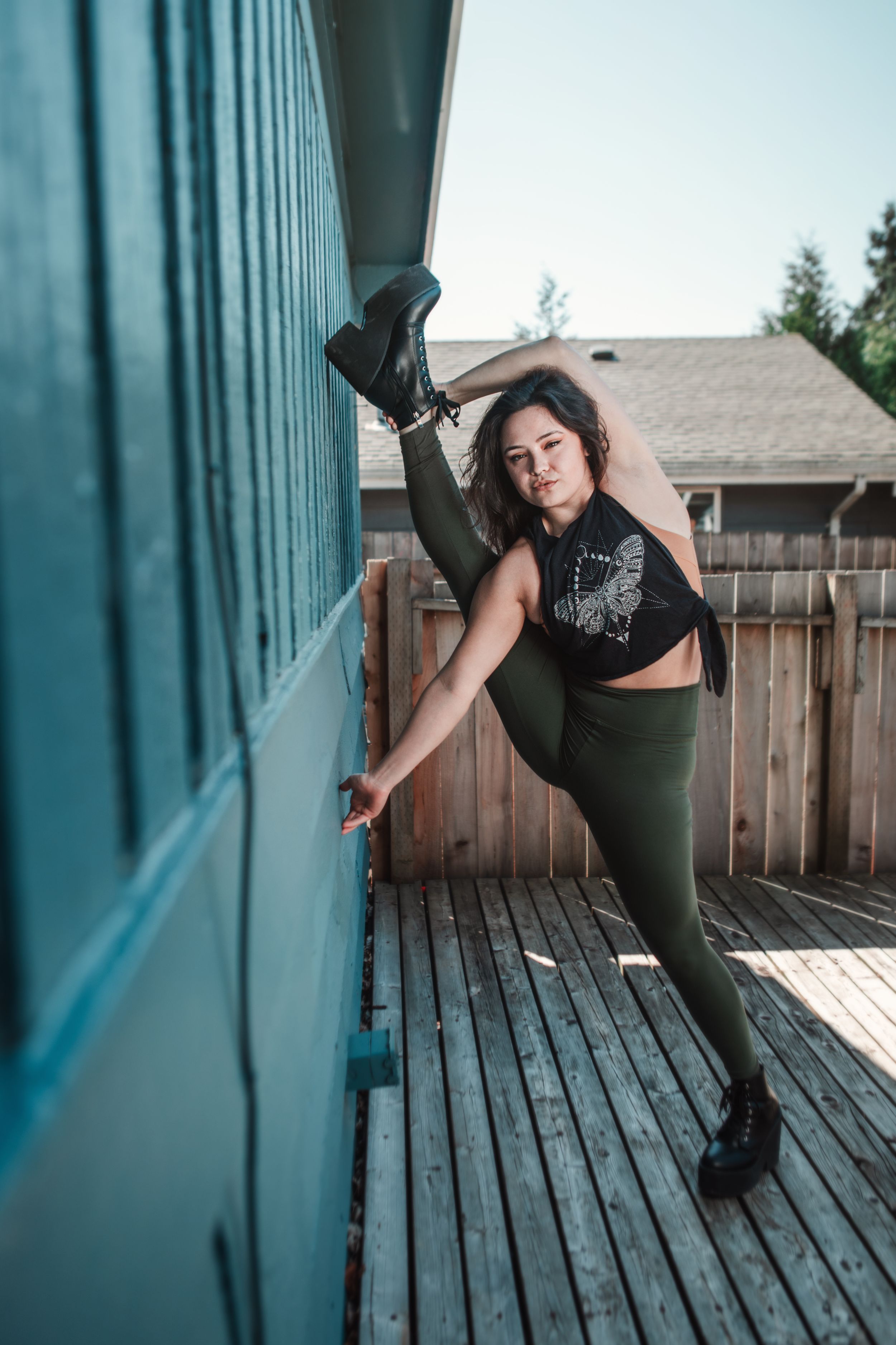 Washington, performers, Acro, acrobatics, splits, Seattle