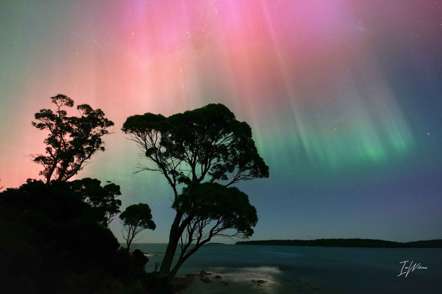 Aurora Australis, Tasmania, 11 May 2024