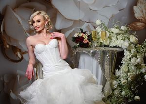 Luxury Bridal Portrait with Elegant Floral Styling by Marley Domeck