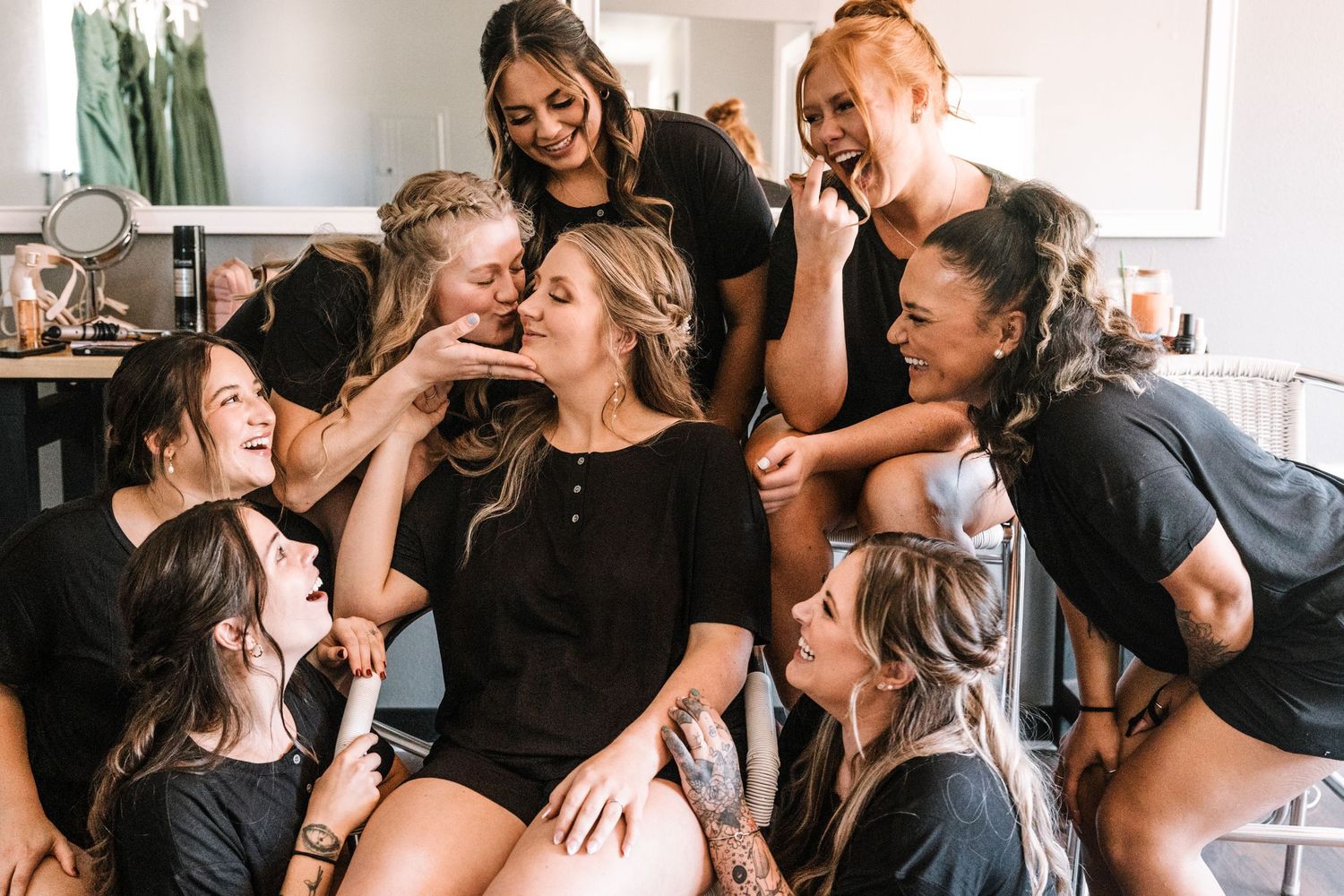 Getting ready for you wedding day with your bridesmaids