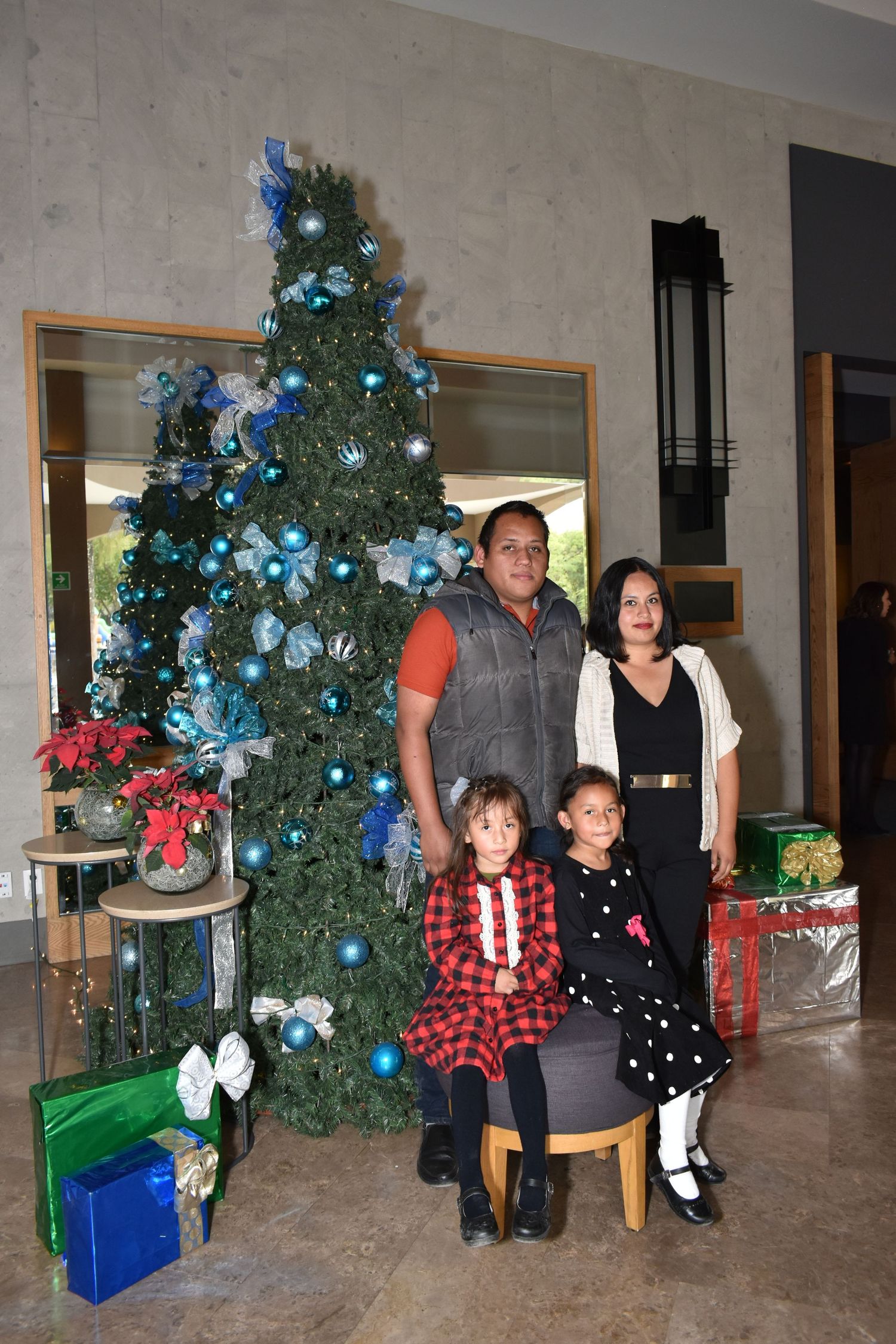 Senses fotografia posada amor navidad pareja fiesta comida