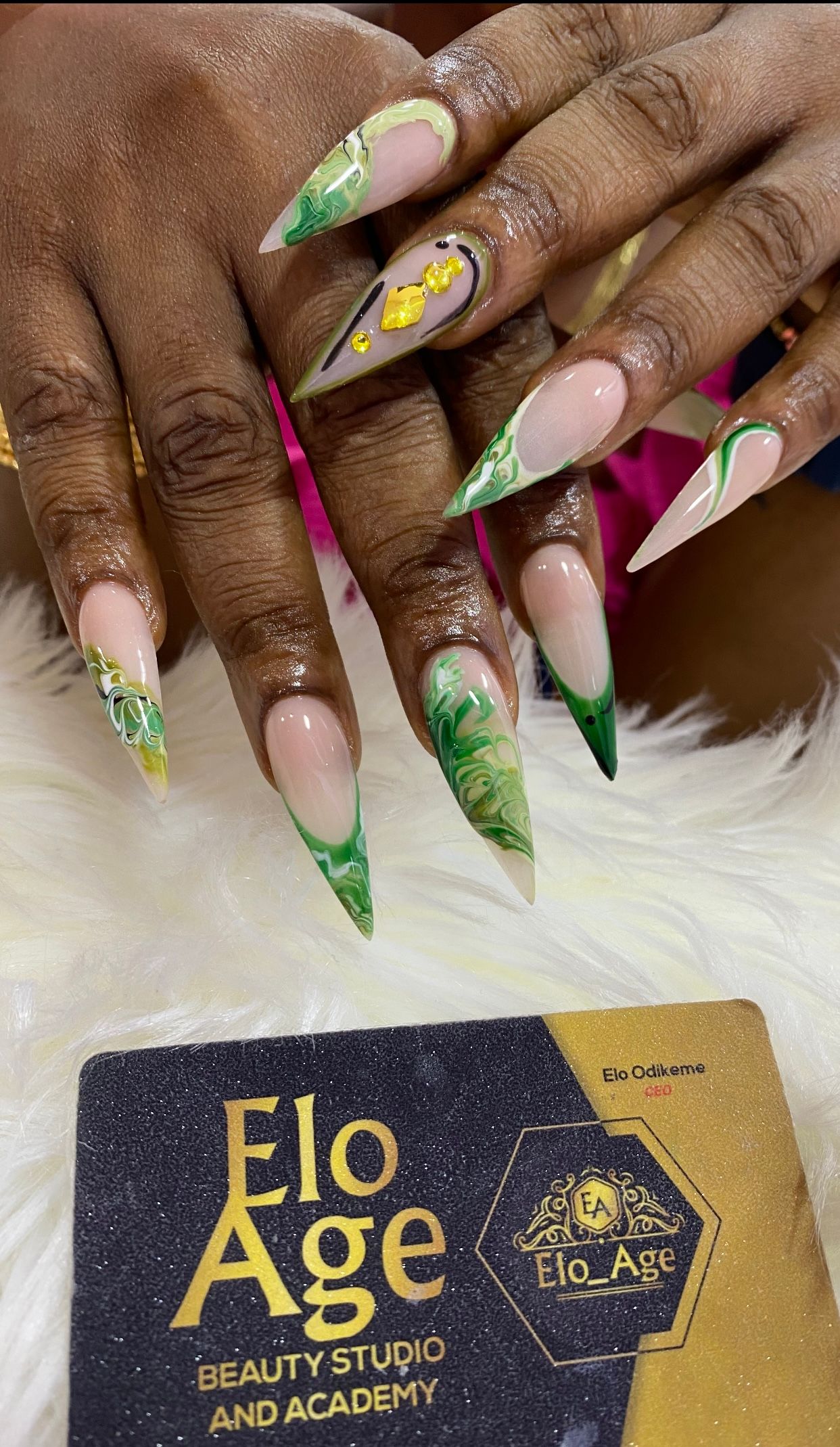 Sweet and beautiful nails made by the best and number one beauty studio in Warri.
Cozy atmosphere
EloAge