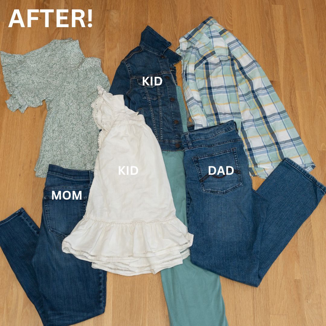Photographers family photo outfits.