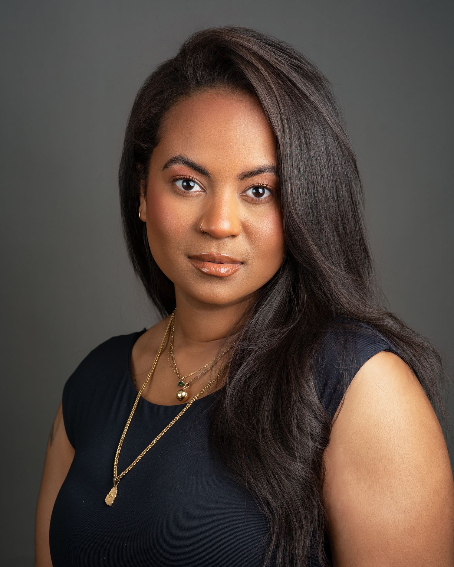 Business corporate headshot photographers Markham North York Etobicoke good exposure GEMS