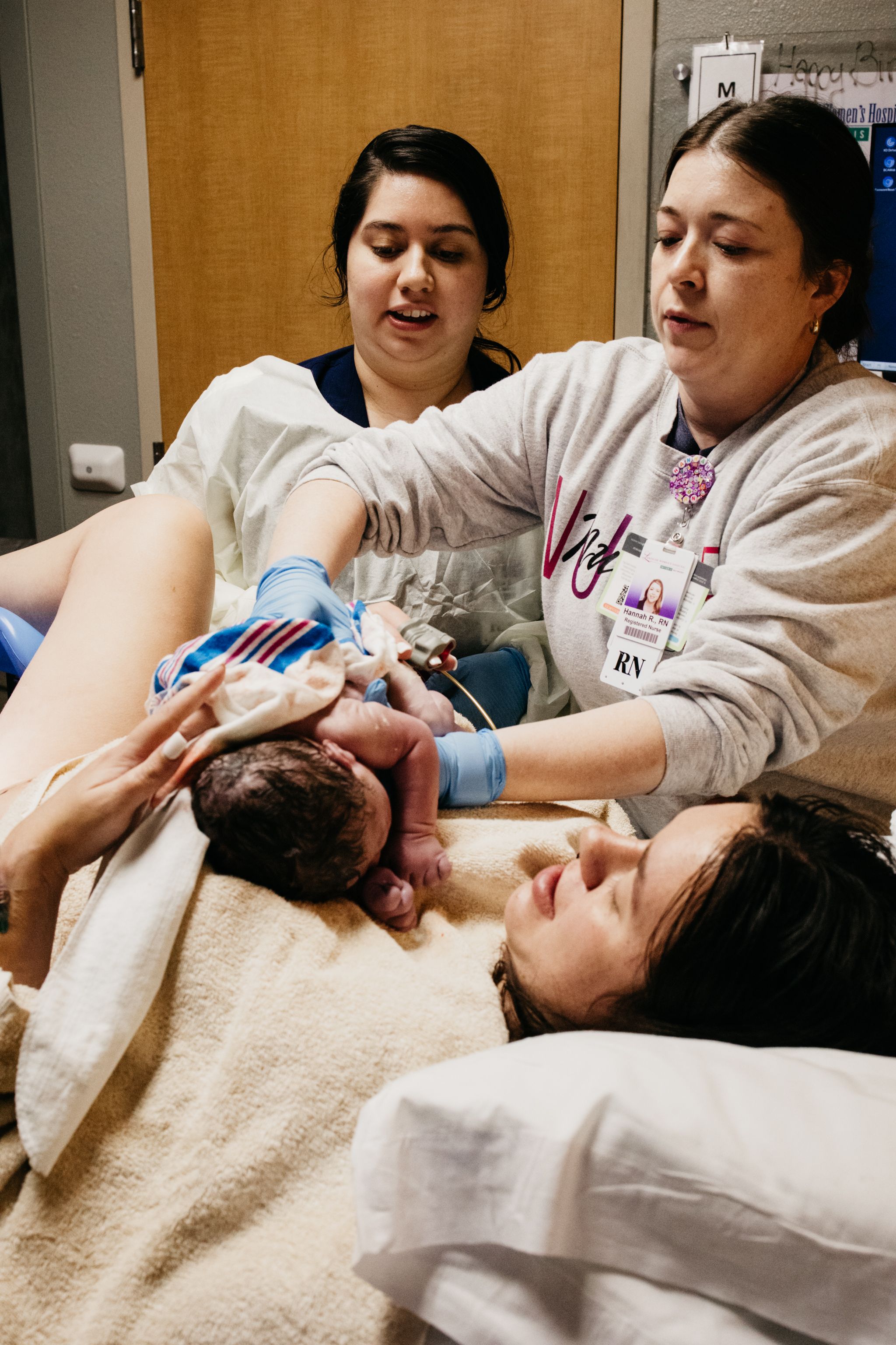 Oklahoma birth photography, hospital, newborn session, labor and delivery, motherhood