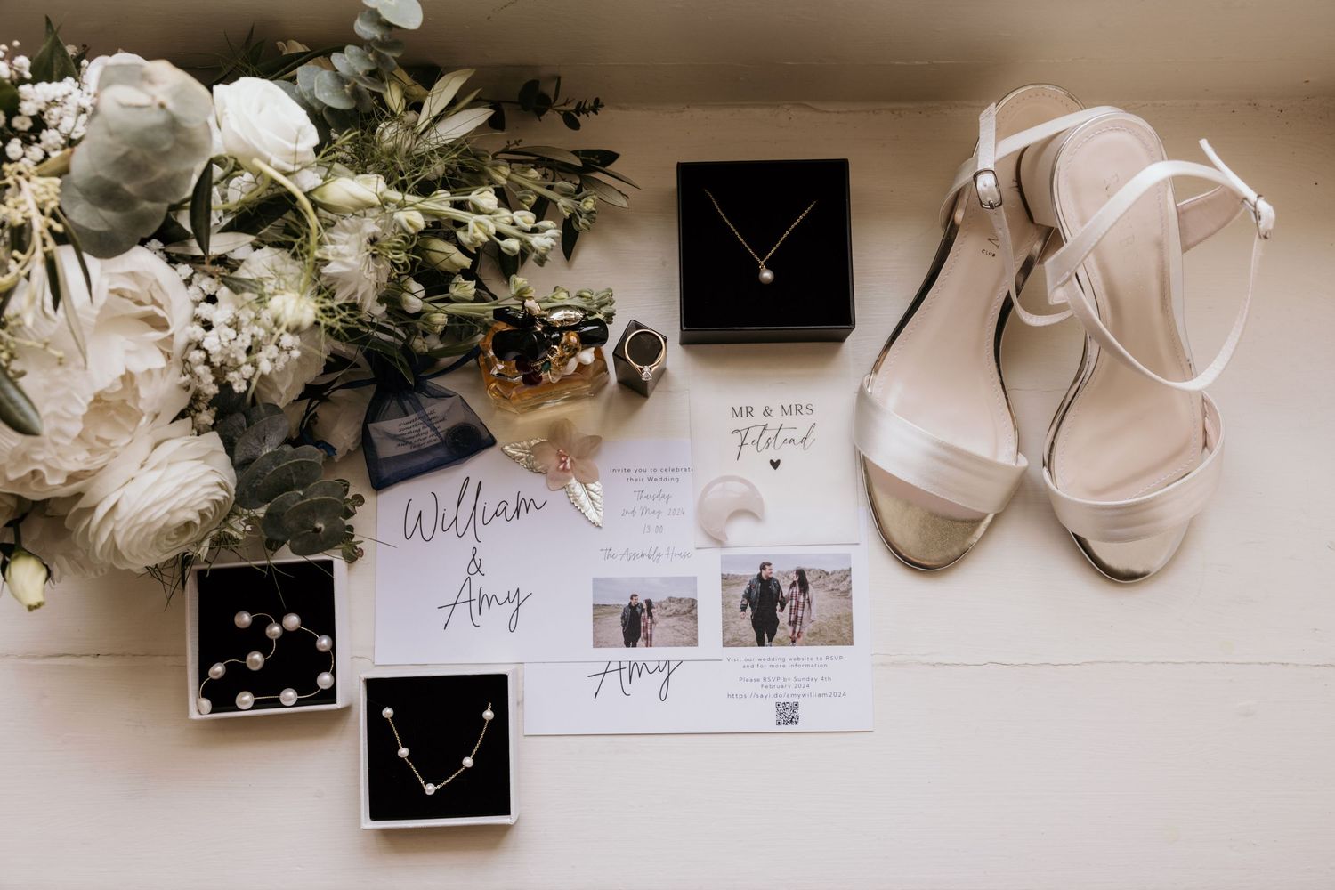 wedding layflat details