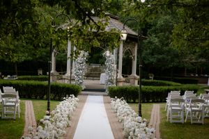 Couple walking down aisle in wedding, photography by Samantha Bateman