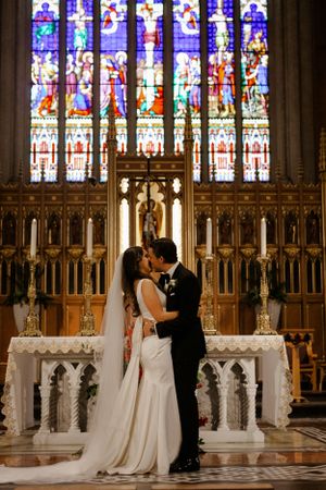 Downtown Toronto wedding photography by Samantha Bateman