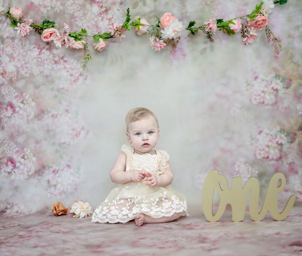 cake smash photo shoot, kids and baby photographer in schaumburg, il, flowers theme cake smash photo shoott