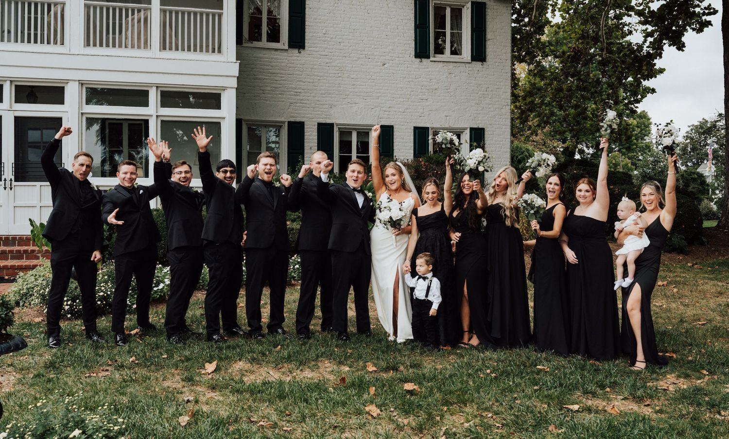 Wedding photographer, elopement photographer in Harrisburg, Dauphin county, Lancaster county, , York county and Tampa Bay Florida