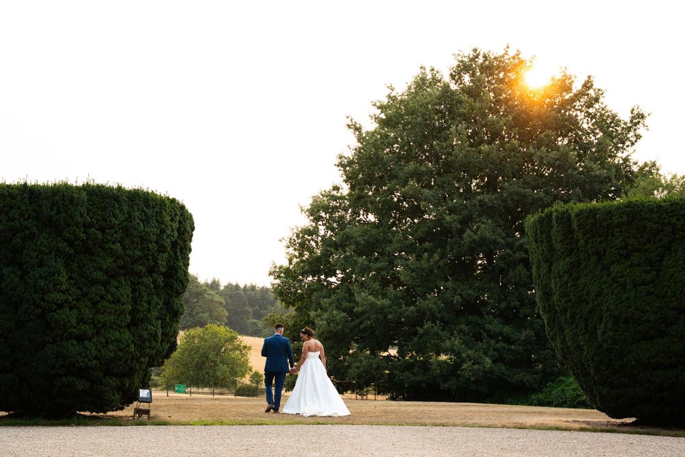 wedding candid documentary photo